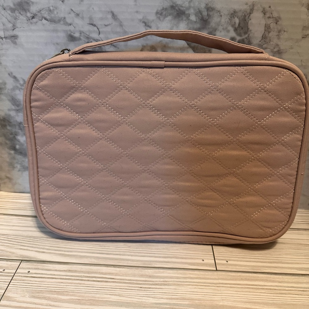 Portable Travel Cable Organizer Bag, and Electronic Accessories - Picture 5 of 5